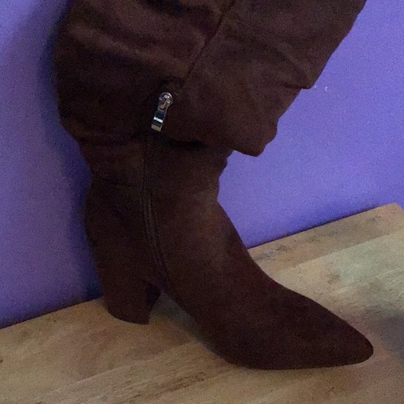 Just Fab caramel boots. Size 8.5. - Picture 2 of 4